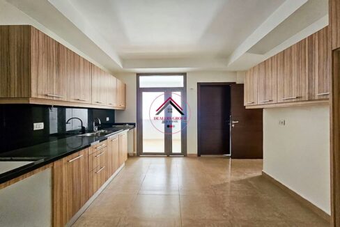 Prime Location Apartment for sale in Ras Beirut