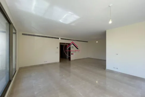 Prime Location Apartment for sale in Ras Beirut