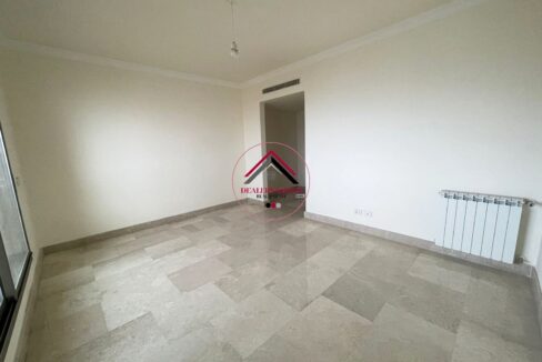 Luxury Sea View Apartment for Sale in Ramlet el Bayda