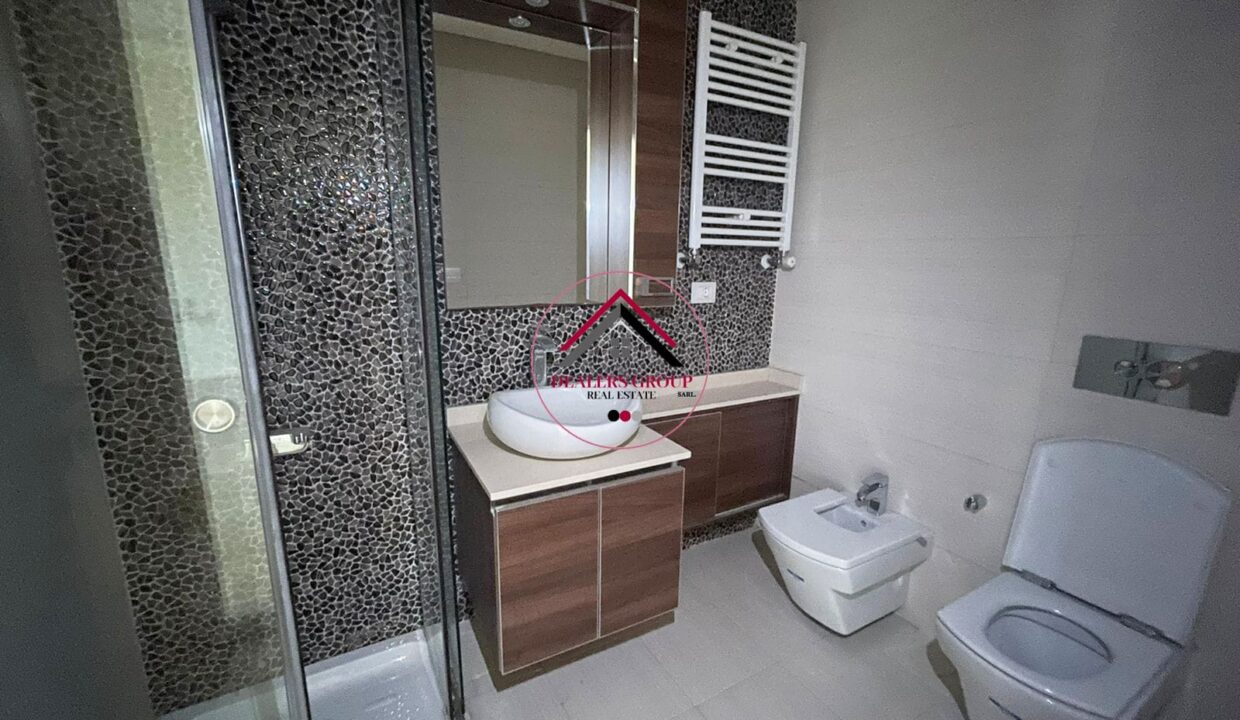 Luxury Sea View Apartment for Sale in Ramlet el Bayda