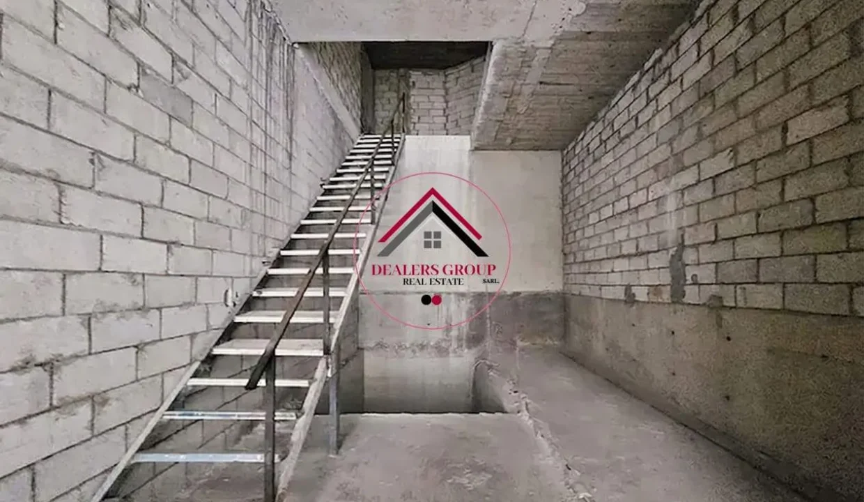 Prime Location shop Core and Shell for sale in Downtown Beirut