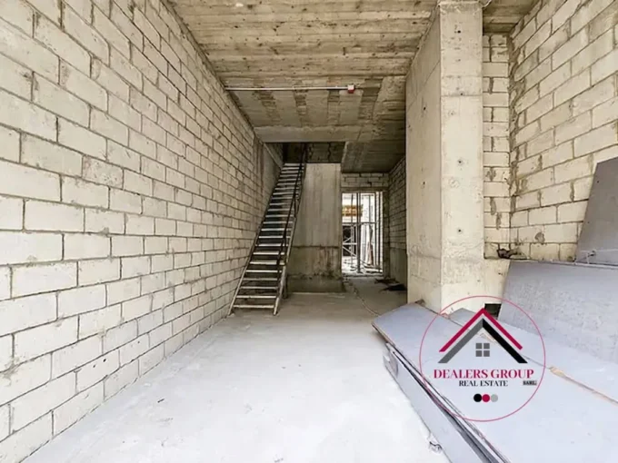 Prime Location shop Core and Shell for sale in Downtown Beirut