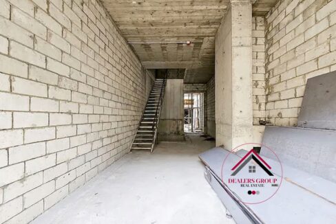Prime Location shop Core and Shell for sale in Downtown Beirut