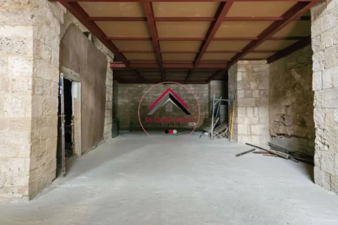 Prime Location Core & Shell Shop for Sale in Downtown - Beirut