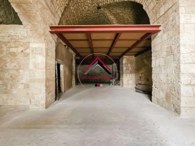 Prime Location Core & Shell Shop for Sale in Downtown - Beirut