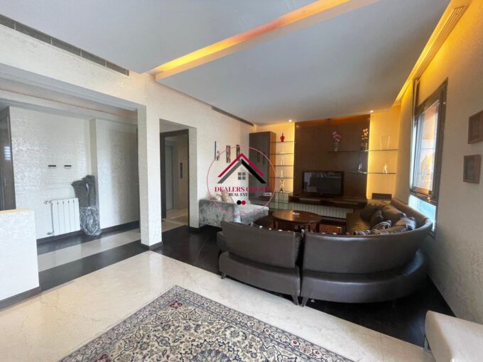 Deluxe Apartment for sale in Ain el Mreisseh in a prime location