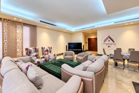 Prime Location Apartment for sale in Manara