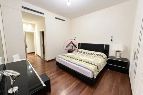 Prime Location Apartment for sale in Manara