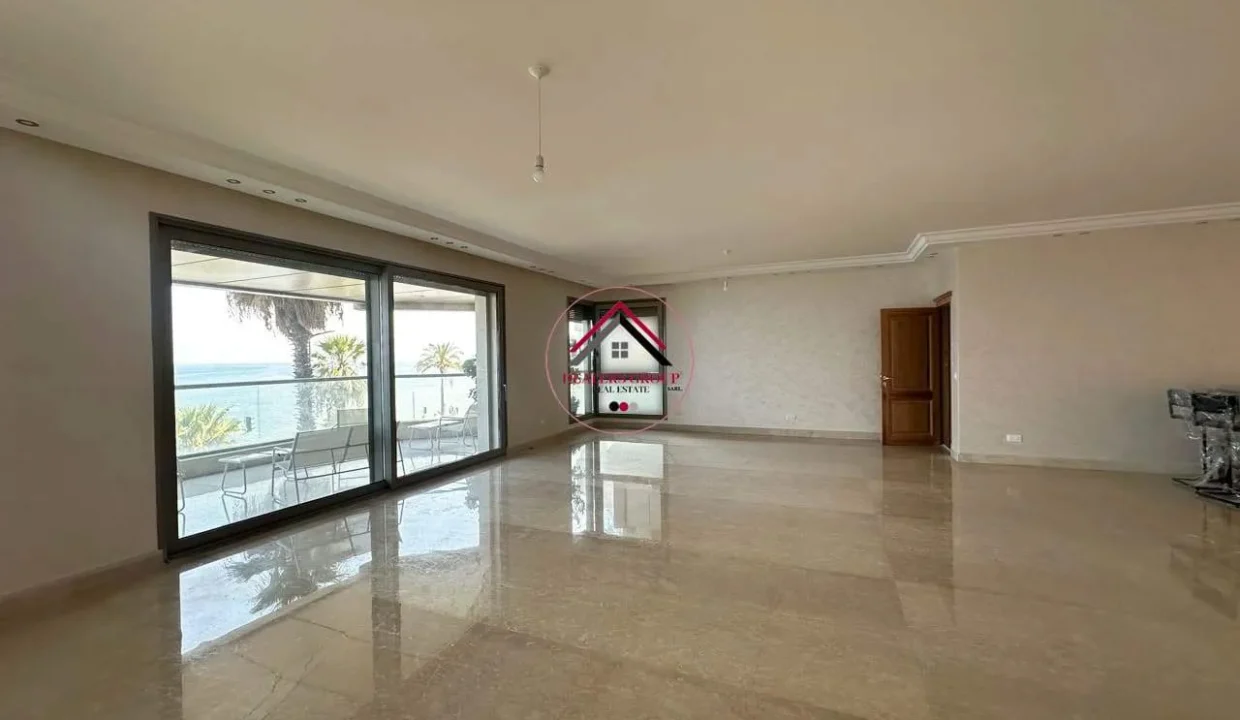 Luxury Seafront Residence with Panoramic Sea Views in Ain El Mreisseh
