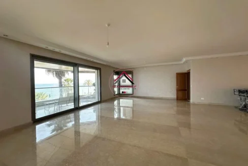Luxury Seafront Residence with Panoramic Sea Views in Ain El Mreisseh