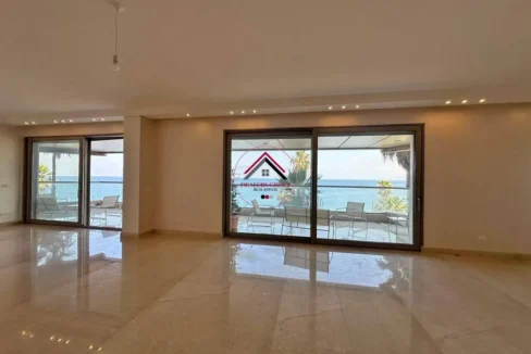 Luxury Seafront Residence with Panoramic Sea Views in Ain El Mreisseh