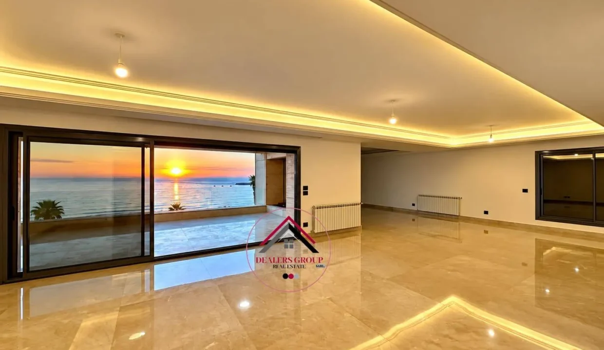 Full Sea View Modern Deluxe Apartment for sale in Ramlet el Bayda