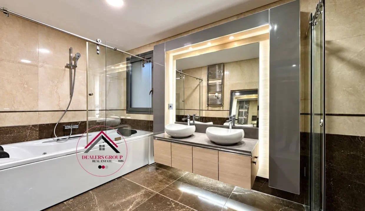 Full Sea View Modern Deluxe Apartment for sale in Ramlet el Bayda