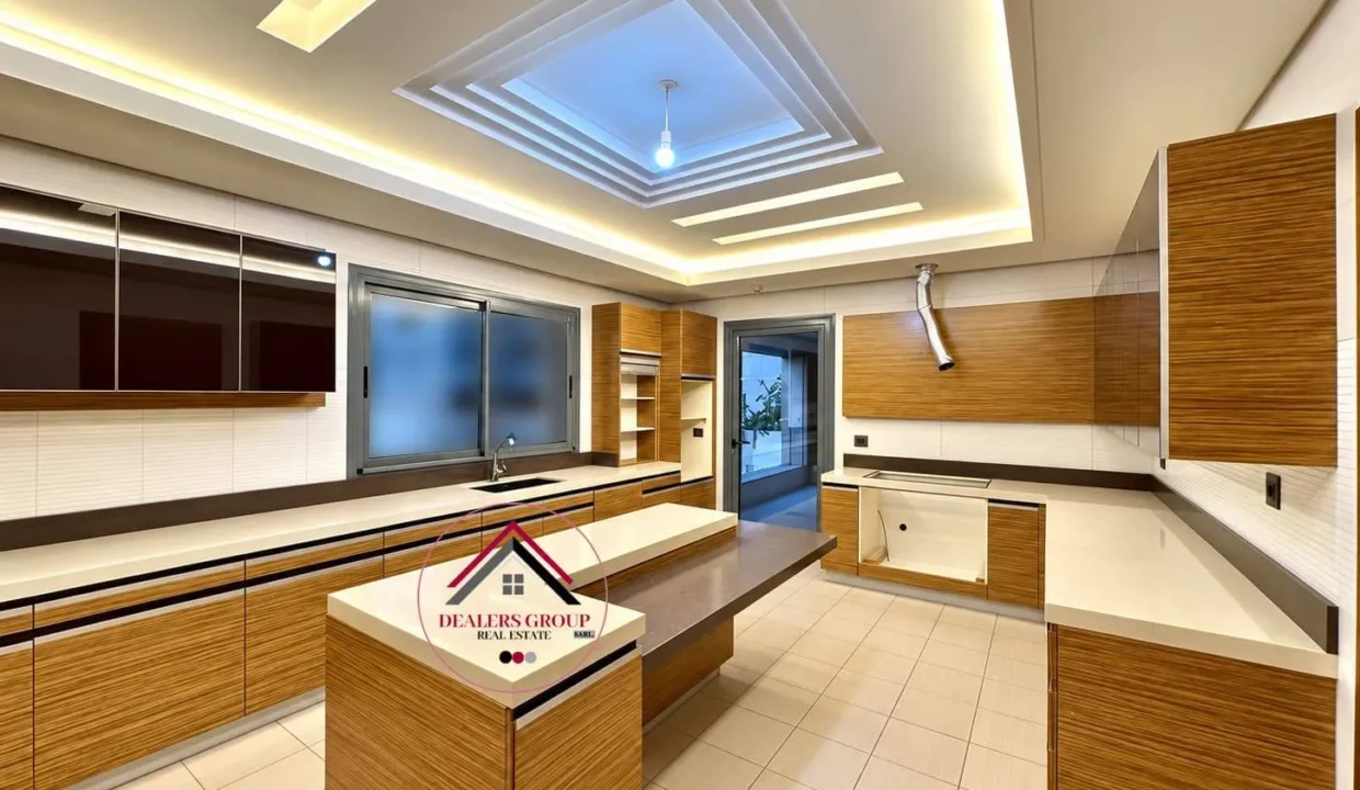 Full Sea View Modern Deluxe Apartment for sale in Ramlet el Bayda