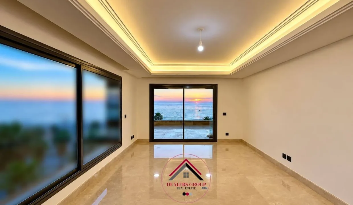 Full Sea View Modern Deluxe Apartment for sale in Ramlet el Bayda