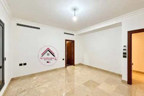 Full Sea View Modern Deluxe Apartment for sale in Ramlet el Bayda
