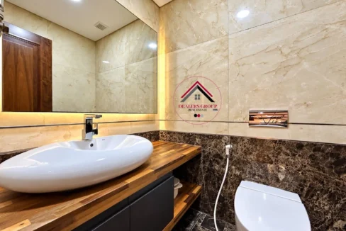 Full Sea View Modern Deluxe Apartment for sale in Ramlet el Bayda