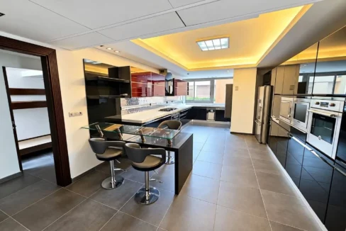 Private Terrace ! Modern Aparmtment for sale in saifi
